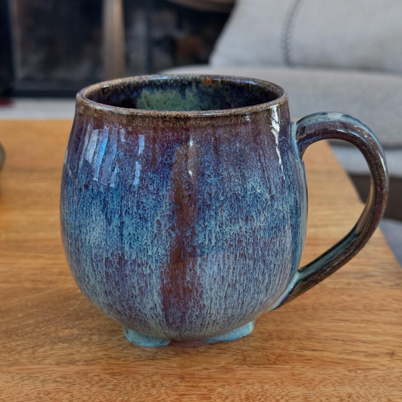 Mug in Nuka and Bronze Green